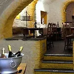 America Hotel 3*
